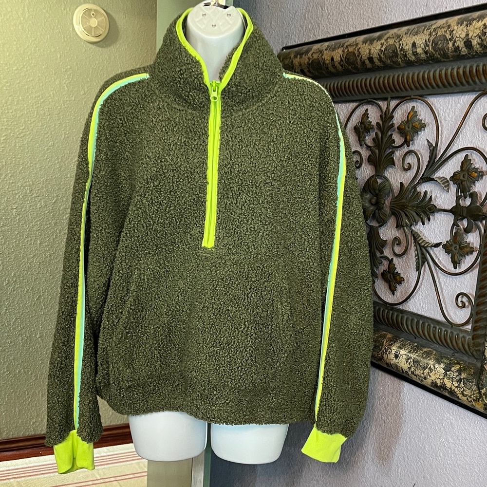 Jadelynn Brooke Olive and Neon Green 1/2 Zip-Up Sweatshirt